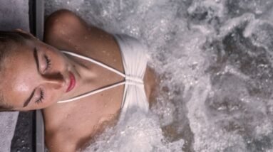 Hydrotherapy Techniques for Circulation Enhancement and Pain Relief